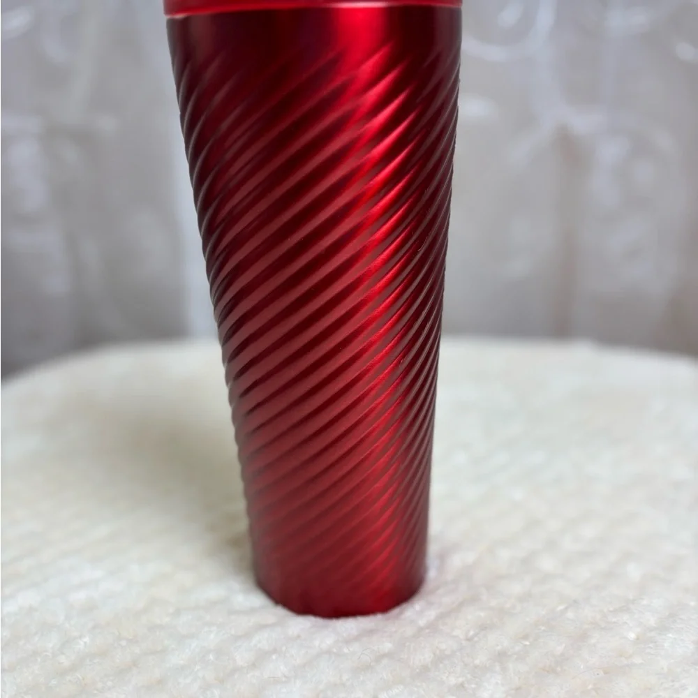 Starbucks Venti 24 oz Stainless Steel Spiral Red Tumbler